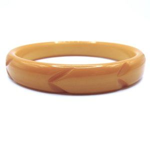 Vintage Carved Butterscotch Bakelite Bangle Bracelet